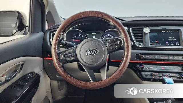 Kia The New Carnival 2018 Белый из Кореи, фото 4