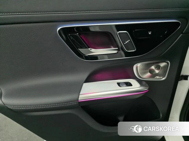 Mercedes-Benz GLC-Class X254 2025 Белый из Кореи, фото 4