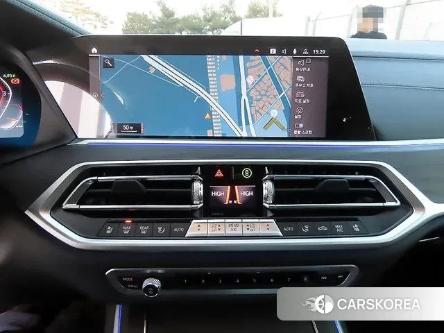 BMW X7 (G07) 2022 Черный из Кореи, фото 4