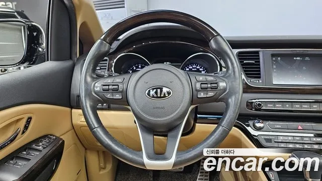 Kia The New Carnival 2018 Черный из Кореи, фото 4