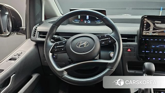 Hyundai Staria 2023 Белый из Кореи, фото 4