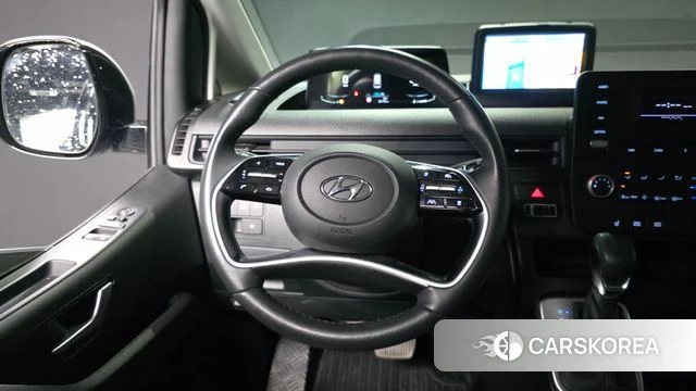 Hyundai Staria 2022 Серебристо-серый из Кореи, фото 4