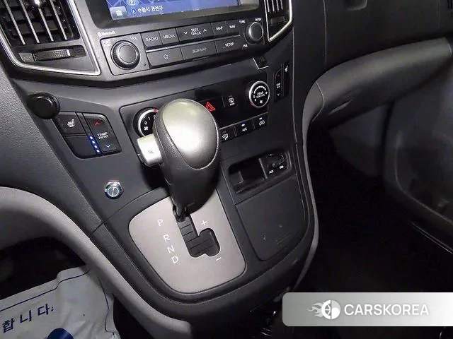 Hyundai The New Grand Starex 2019 Желтый из Кореи, фото 4