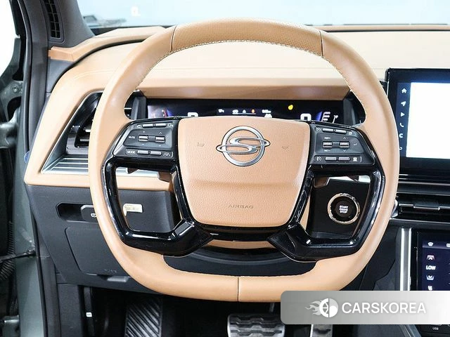 Ssangyong Torres 2023 Темно-зеленый из Кореи, фото 4