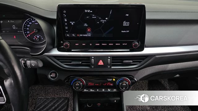 Kia The New K3 2nd generation 2021 Белый из Кореи, фото 4