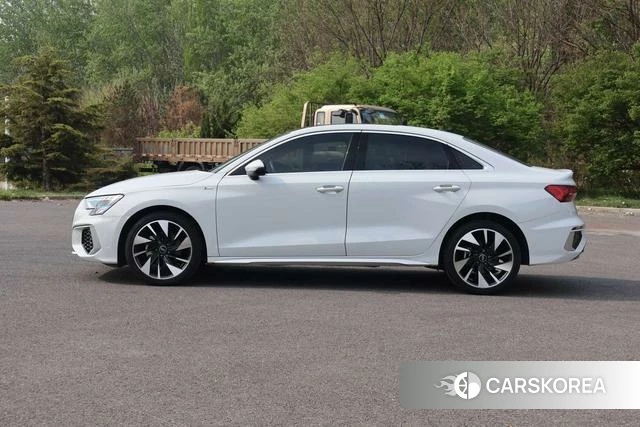 Audi A3 2022 Белый из Китая, фото 4