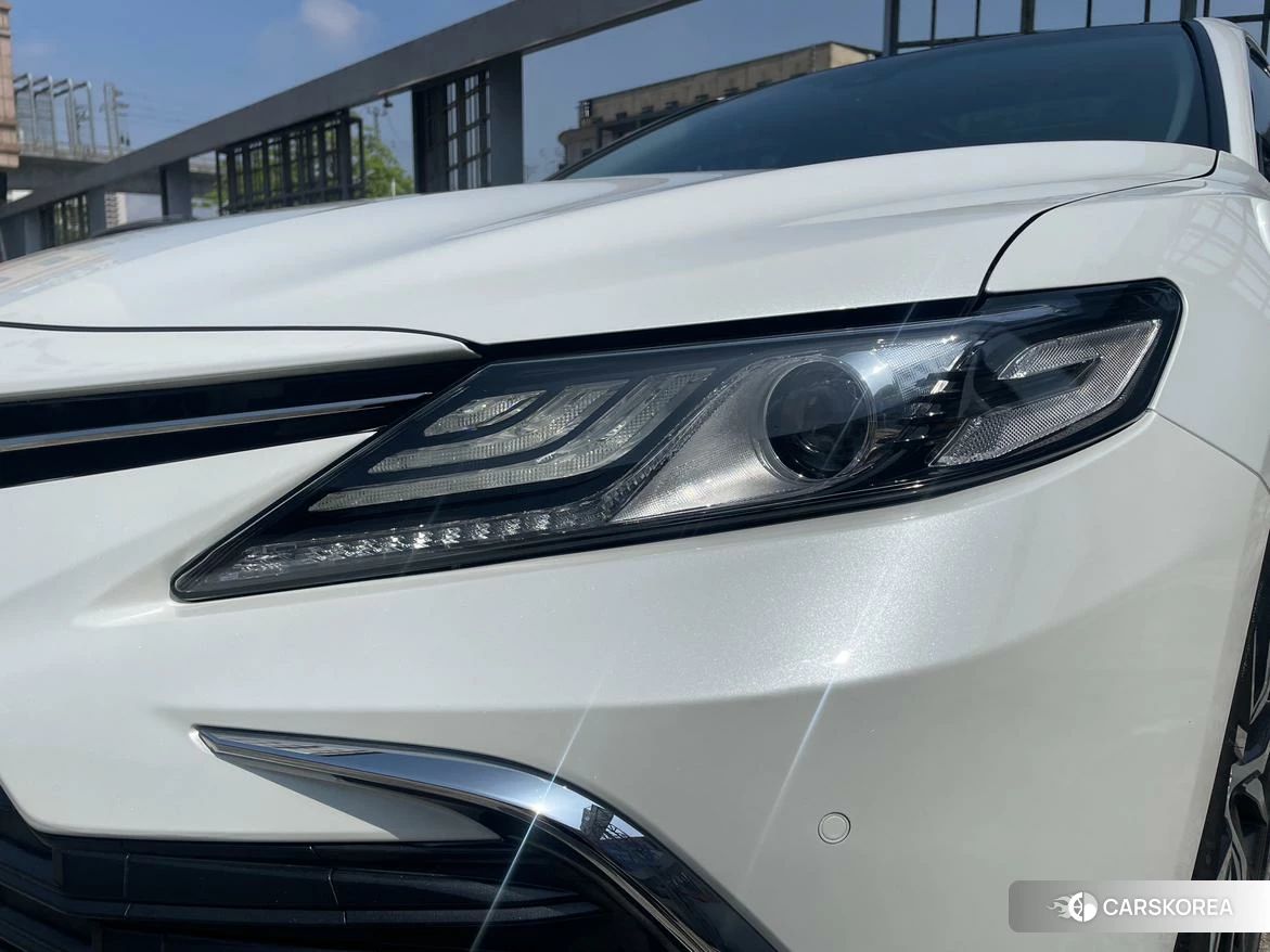 Toyota Camry 2022 Белый из Китая, фото 4