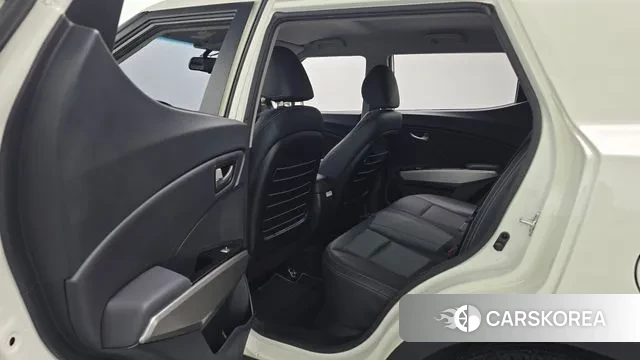 Ssangyong Tivoli Armor 2019 Белый из Кореи, фото 4