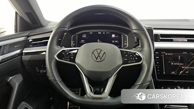 Volkswagen Arteon 2022 Белый из Кореи, фото 4
