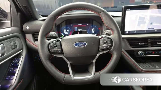 Ford Explorer 6th Generation 2024 Серый из Кореи, фото 4