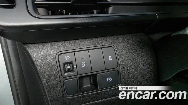 Hyundai Staria 2021 Серебряный из Кореи, фото 4