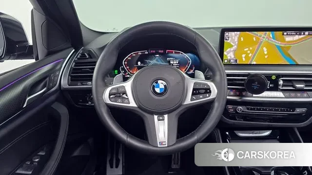 BMW X4 (G02) 2023 Светло-серебряный цвет из Кореи, фото 4