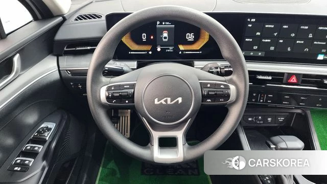 Kia The New K5 3rd generation 2025 Белый из Кореи, фото 4
