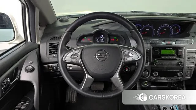 Ssangyong Korando Turismo 2018 Белый из Кореи, фото 4
