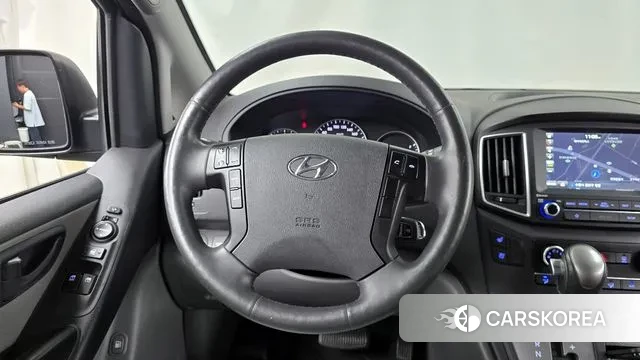 Hyundai The New Grand Starex 2019 Черный из Кореи, фото 4