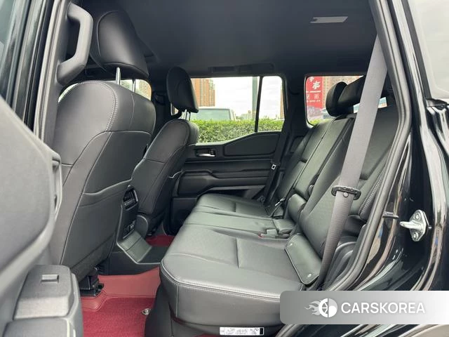 Toyota Prado 2025 Черный из Китая, фото 4