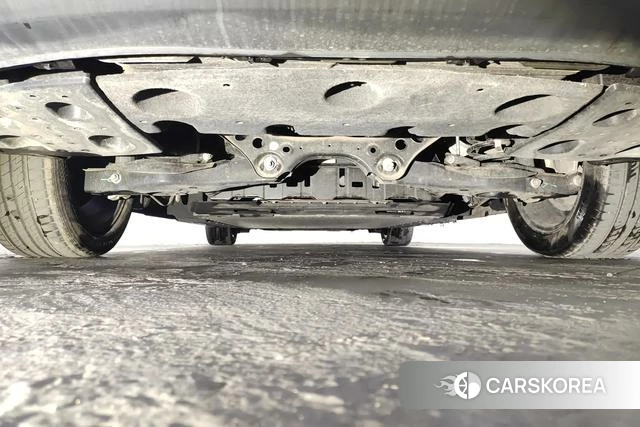 Red flag E-QM5 2023 Черный из Китая, фото 4