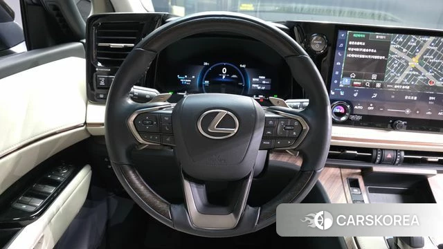Lexus LM Second Generation 2024 Черный из Кореи, фото 4