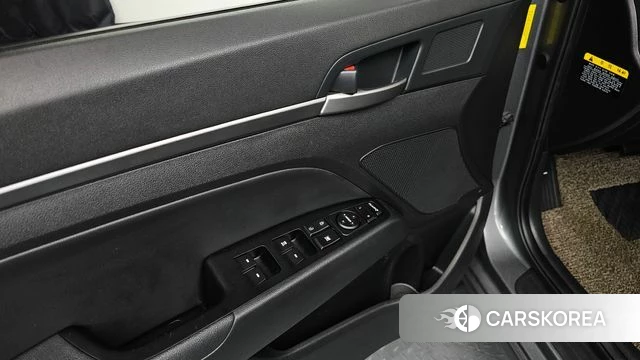 Hyundai Avante AD 2018 Серый из Кореи, фото 4