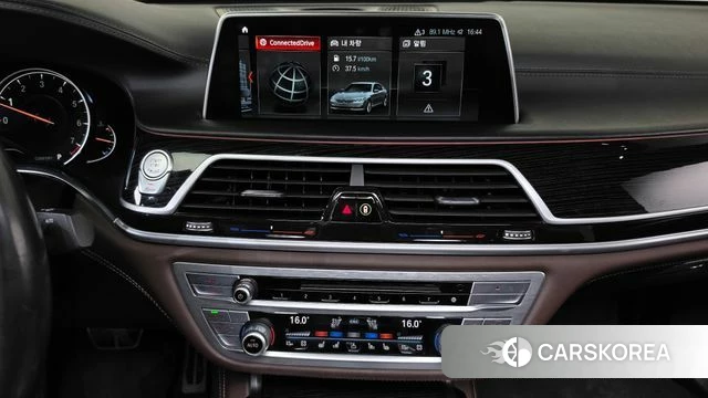 BMW 7 Series (G11) 2018 Черный из Кореи, фото 4