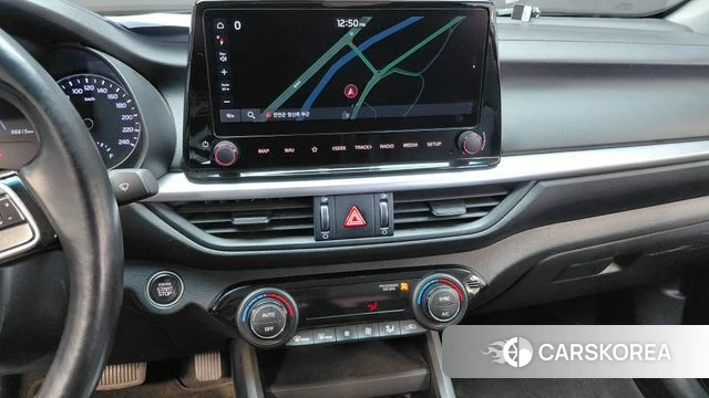 Kia The New K3 2nd generation 2022 Черный из Кореи, фото 4
