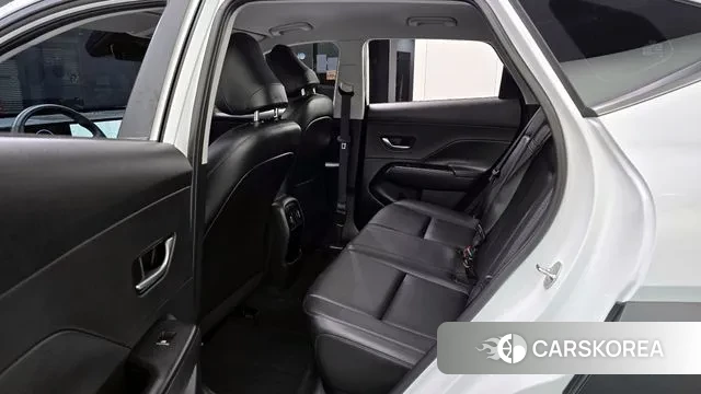 Hyundai Kona (SX2) 2023 Белый из Кореи, фото 4