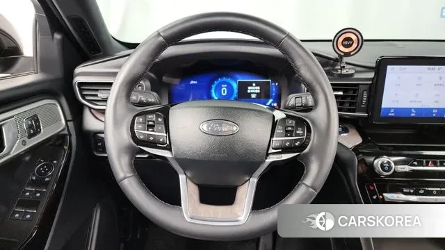 Ford Explorer 6th Generation 2023 Черный из Кореи, фото 4