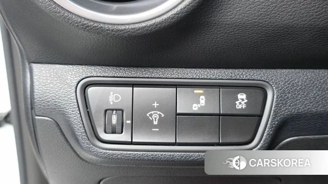 Kia The New K3 2nd generation 2021 Белый из Кореи, фото 4