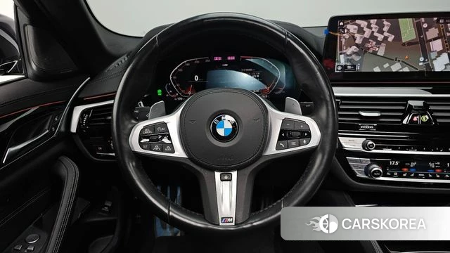 BMW 5 Series (G30) 2022 Черный из Кореи, фото 4