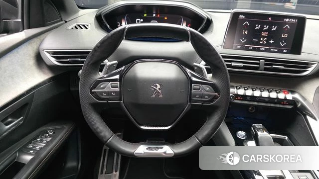 Peugeot 5008 second generation 2021 Серый из Кореи, фото 4