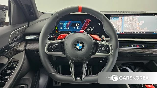 BMW M5 (G90) 2026 Серый из Кореи, фото 4
