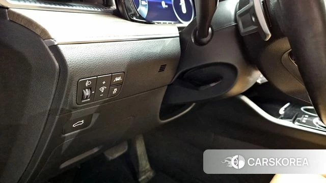 Kia K5 3rd generation 2023 Серый из Кореи, фото 4