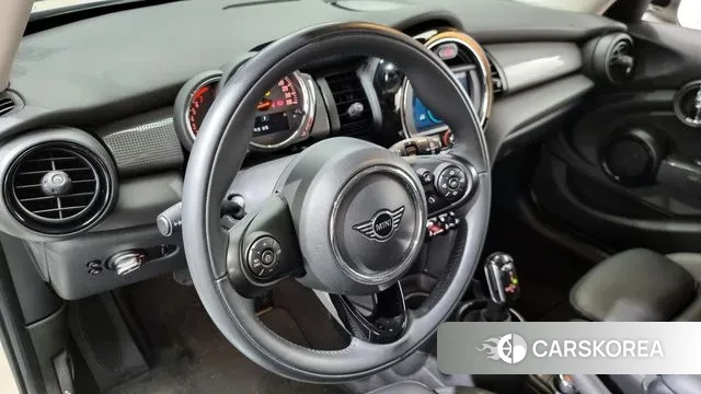 Mini Cooper id 2885878 из Кореи 4