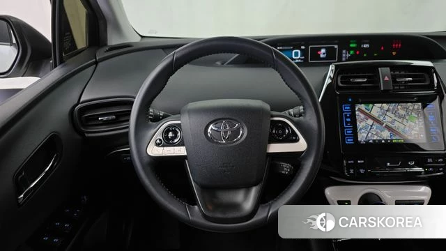 Toyota Prius 4th Generation 2018 Белый из Кореи, фото 4