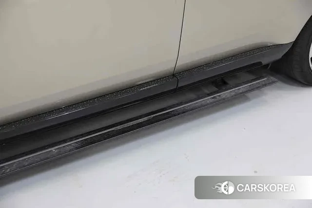 Land Rover Range Rover 5th Generation 2023 Золотой из Кореи, фото 4