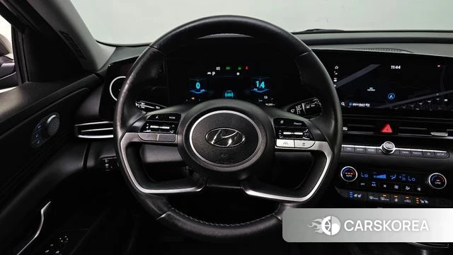 Hyundai Avante Hybrid (CN7) 2021 Серый из Кореи, фото 4