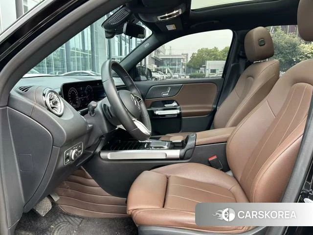 Mercedes-Benz GLB 2024 Черный из Китая, фото 4