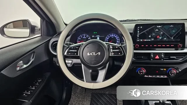 Kia The New K3 2nd generation 2022 Белый из Кореи, фото 4