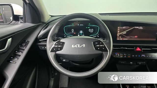 Kia Di Ol Nu Niro 2022 Белый из Кореи, фото 4