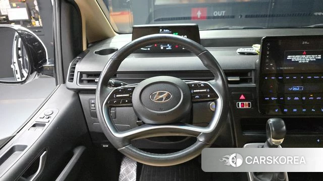Hyundai Staria 2023 Белый из Кореи, фото 4