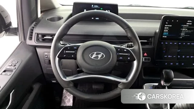 Hyundai Staria 2022 Белый из Кореи, фото 4