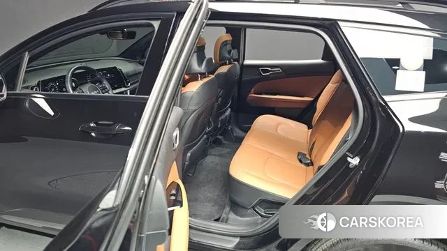 Kia Sportage 5th Generation Hybrid 2022 Черный из Кореи, фото 4