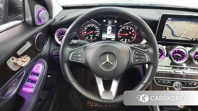 Mercedes-Benz C-Class W205 2018 Черный из Кореи, фото 4