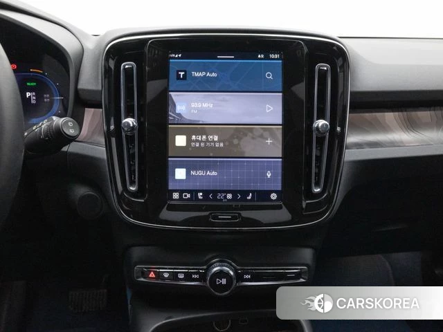 Volvo XC40 Richards 2024 Белый из Кореи, фото 4