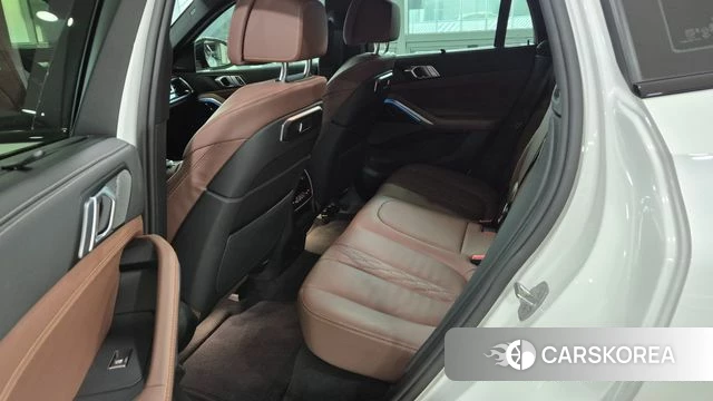 BMW X6 (G06) 2025 Белый из Кореи, фото 4