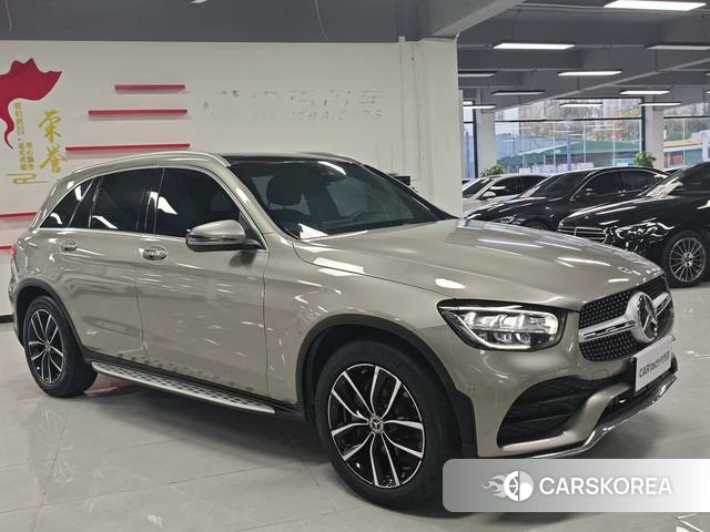 Mercedes-Benz GLC 2021 Шампань из Китая, фото 4