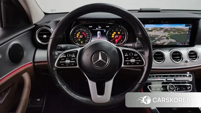 Mercedes-Benz E-Class W213 2019 Белый из Кореи, фото 4