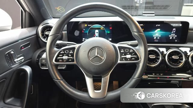 Mercedes-Benz A-Class W177 2021 Белый из Кореи, фото 4