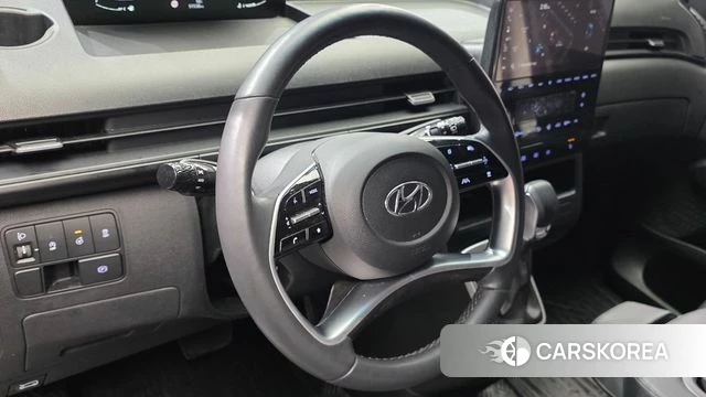 Hyundai Staria 2023 Белый из Кореи, фото 4