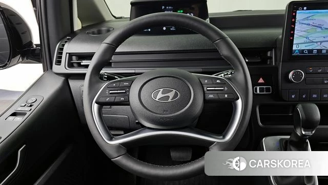 Hyundai Staria 2025 Белый из Кореи, фото 4